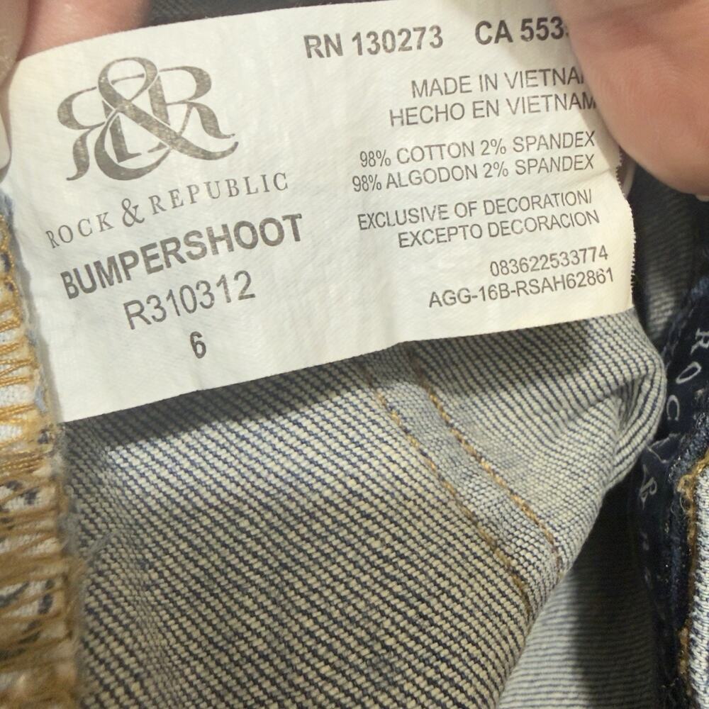 Rock & Republic Bumpershoot Denim Shorts Frayed Hem Women’s Size 6 Mid Rise - Picture 12 of 12